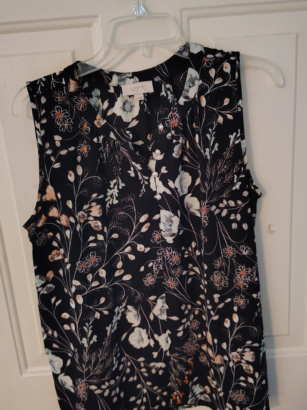 LOFT Navy Floral Sleeveless Camisole